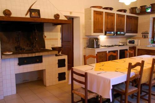 Ranciano Villa Sleeps 18 Pool Air Con Wifi