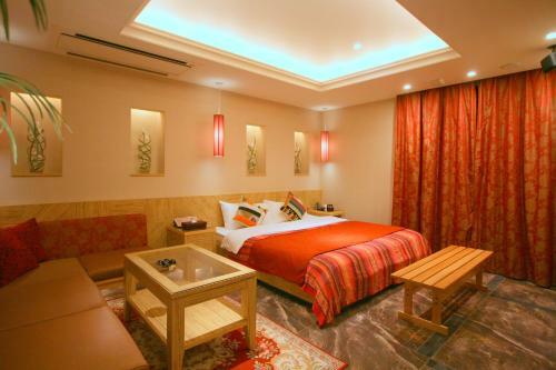 Hotel Aura Daito (adult Only)
