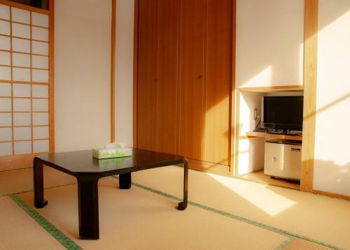 La Vista Hotel Tsugaike - Stay On The Slopes