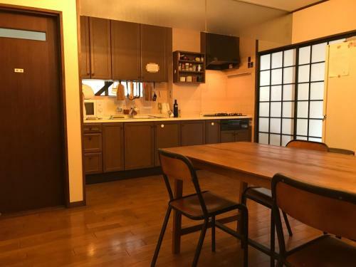 Hostal Santiago Guesthouse Annex