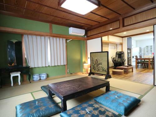 Apartamentos Base Osaka