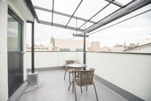 Namba Akiko Villa Hostel
