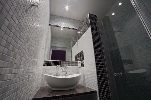 Hostal Penzion Benatky