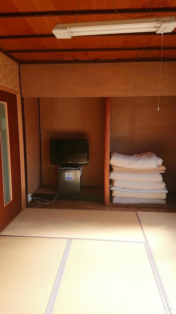 Hostal Guesthouse Kumano