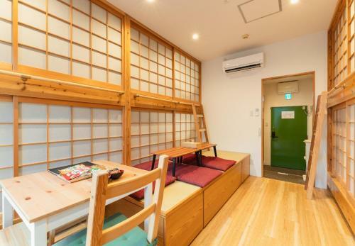 Aparthotel Ten Apartment Hotel