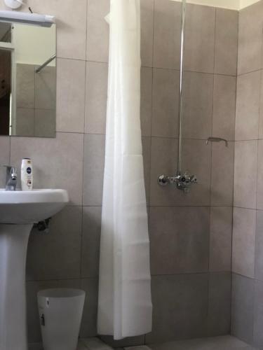 Bed & Breakfast Tiana Court Milimani