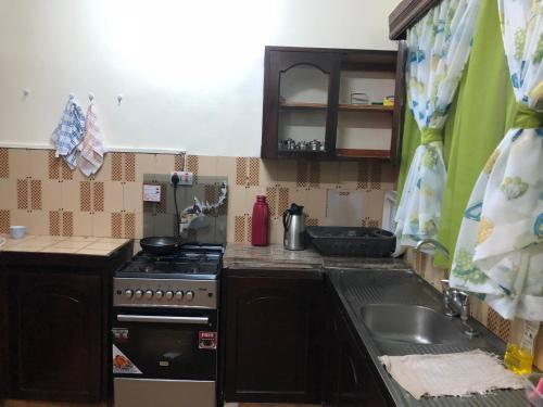 Bed & Breakfast Tiana Court Milimani