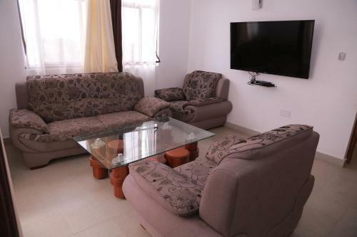Hotel Mawenzi Resort -mtwapa