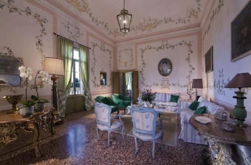 Pralungo Villa Sleeps 6 Pool Air Con Wifi