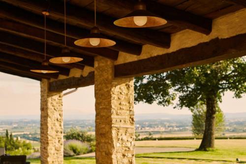 Battifolle-ruscello-poggiola Villa Sleeps 8 Pool