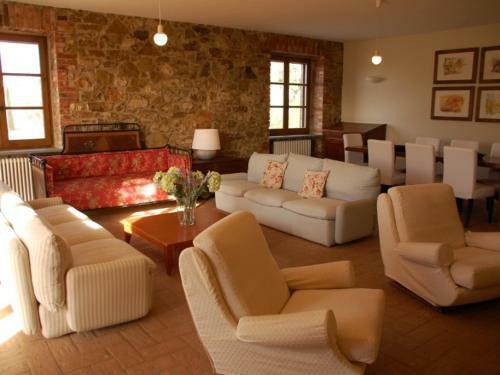 I Poggi Villa Sleeps 10 Pool Wifi