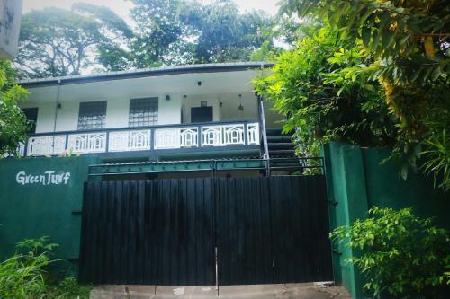 Albergue Green Turf Guest House