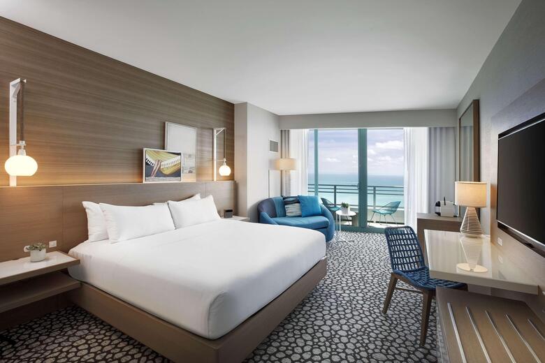 Hotel The Diplomat Beach Resort Hollywood, Curio Collection By Hilton