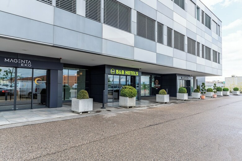Discovery Hotel