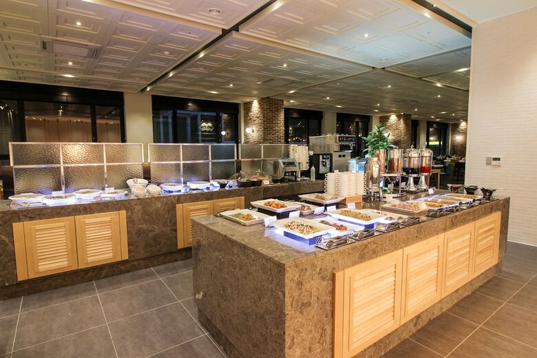 Golden Tulip Ever Yongin Hotel