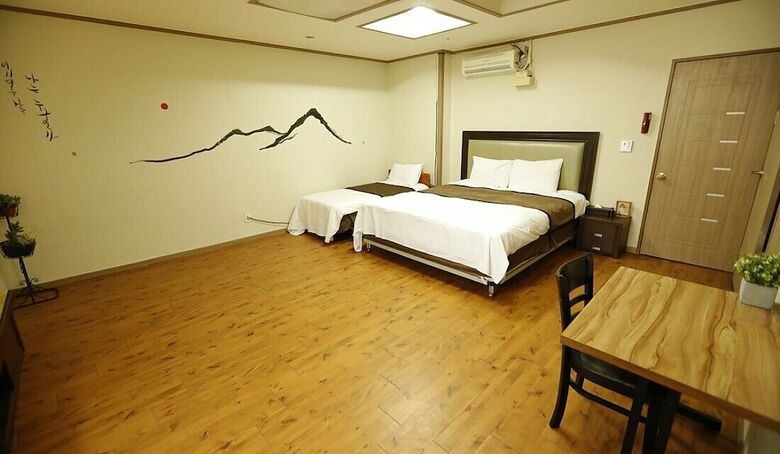 Hotel Hongcheon Resortel