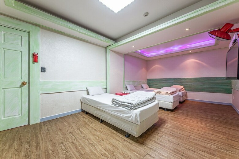 Motel Raemian
