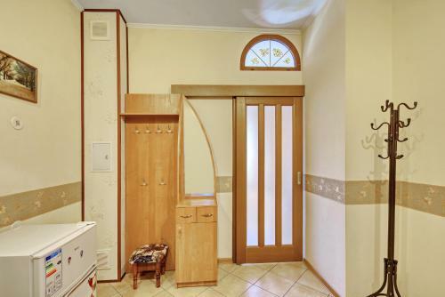 Apartment Near The President's Park. Orbita-2