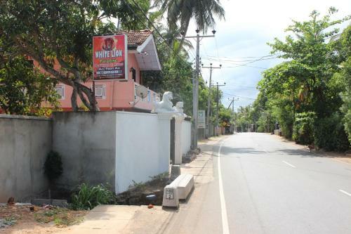 Hotel White Lion Paradise