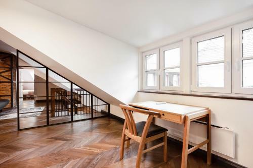 Classy Old Town Apartments