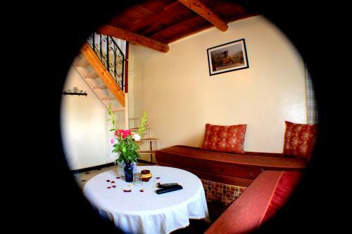 Ksar Timnay Hotel
