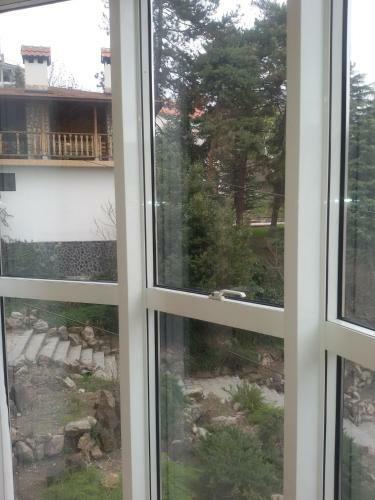 Hostal Sandanski Peak Guest Rooms