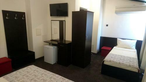 Park Apartments & Rooms Popovi