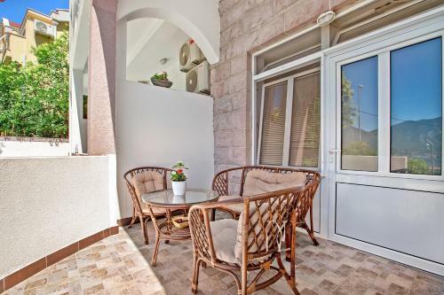 Apartments Villa Popovic