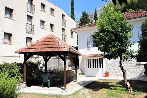 Lemon Tree Villa