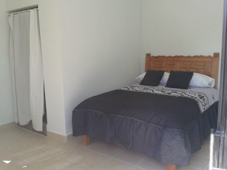 Hotel Agua Turquesa - Totolapan Morelos