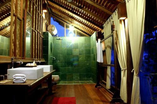 Hotel Terrapuri Heritage Village, Penarik