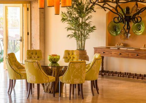 Two Luxurious Villas Perfect For Golfers Dos Casas