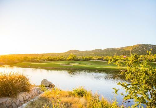 Luxurious Golf Getaway For 14, Villa De Los Faros