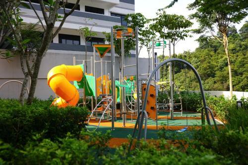 Apartamentos Holi Meridin Art Suites