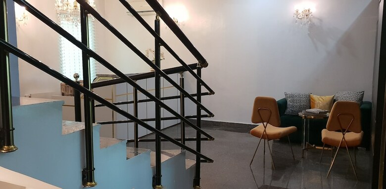 Hotel Executive Home