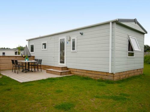 Holiday Home Rcn Toppershoedje.5