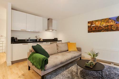 Canal Garden Apartments II By Vgw