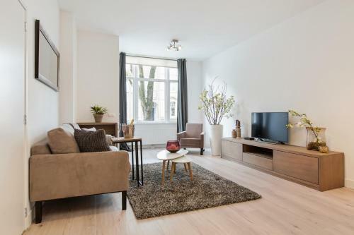 Windmill Apartments By Vgw