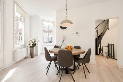 Windmill Apartments By Vgw