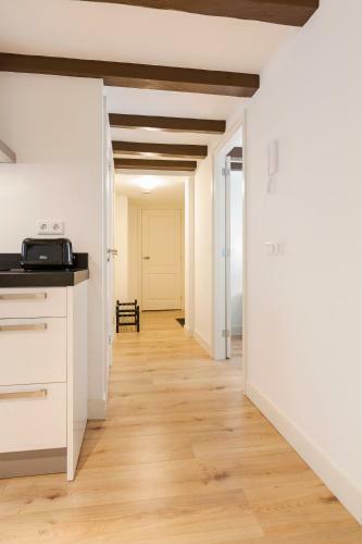 Canal Garden Apartments I By Vgw