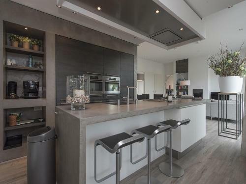 Cozy Holiday Home In Harderwijk With Jetty