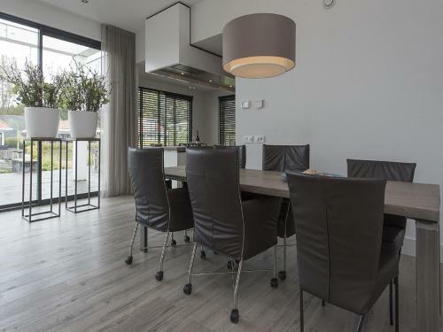 Cozy Holiday Home In Harderwijk With Jetty