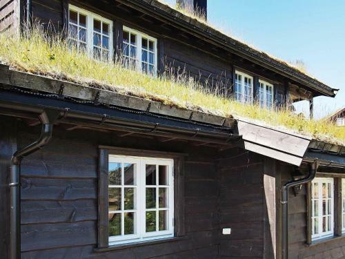 Four-bedroom Holiday Home In �seral 5