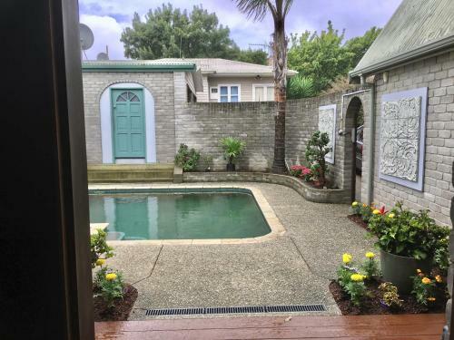 Hostal Hidden Gem
