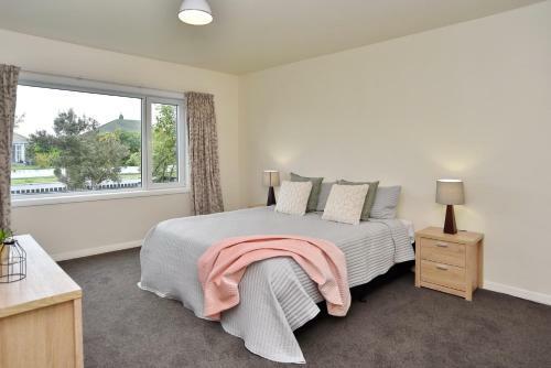 Weston Villa - Christchurch Holiday Homes