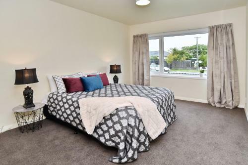 Weston Villa - Christchurch Holiday Homes