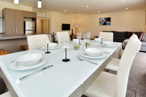 Weston Villa - Christchurch Holiday Homes