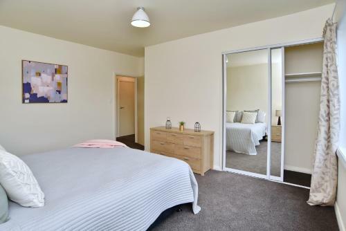 Weston Villa - Christchurch Holiday Homes