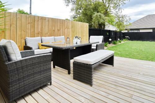 Weston Villa - Christchurch Holiday Homes