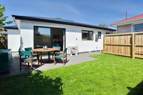 Carruthers Villa - Christchurch Holiday Homes